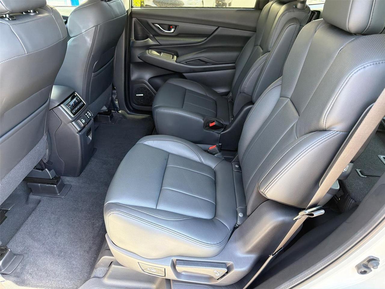 2025 Subaru Ascent Onyx Edition Touring Hagerstown MD