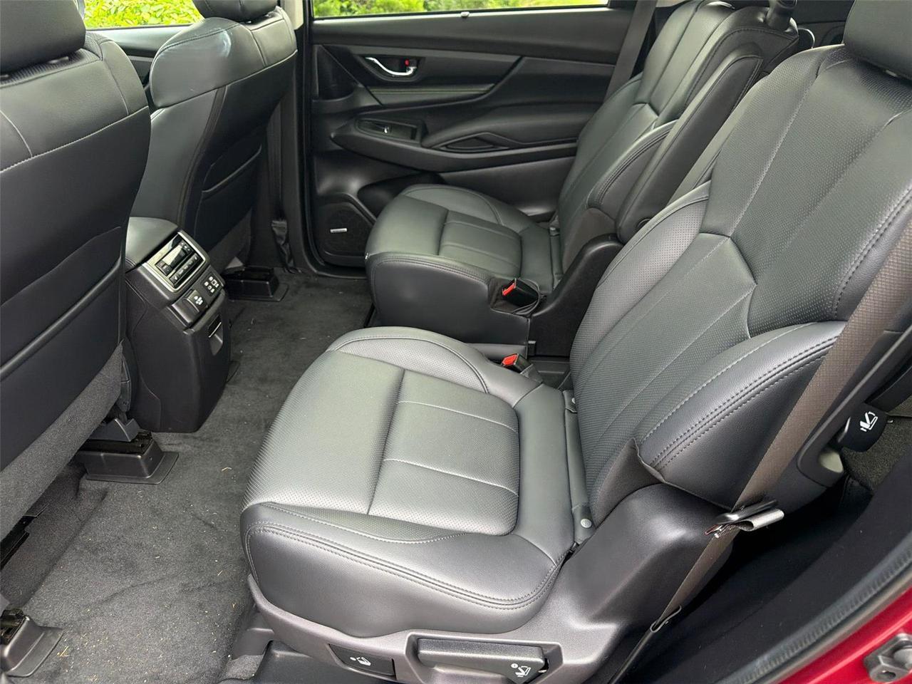 2025 Subaru Ascent Onyx Edition Touring Hagerstown MD
