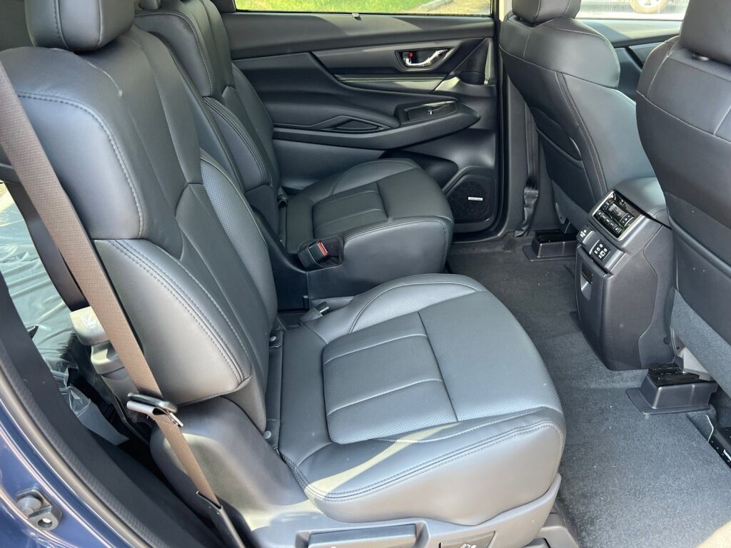 2025 Subaru Ascent Onyx Edition Touring Hagerstown MD