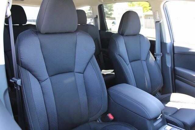 2025 Subaru Ascent Premium Klamath Falls OR