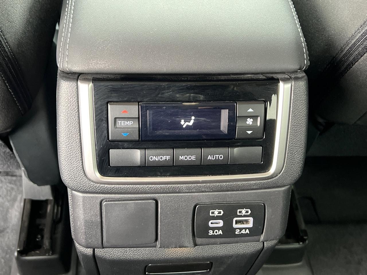 2025 Subaru Ascent Premium Hagerstown MD