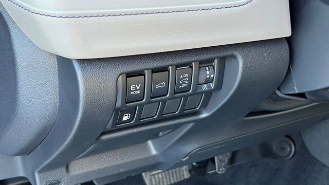 2025 Subaru FORESTER Limited Hybrid Fredericksburg VA