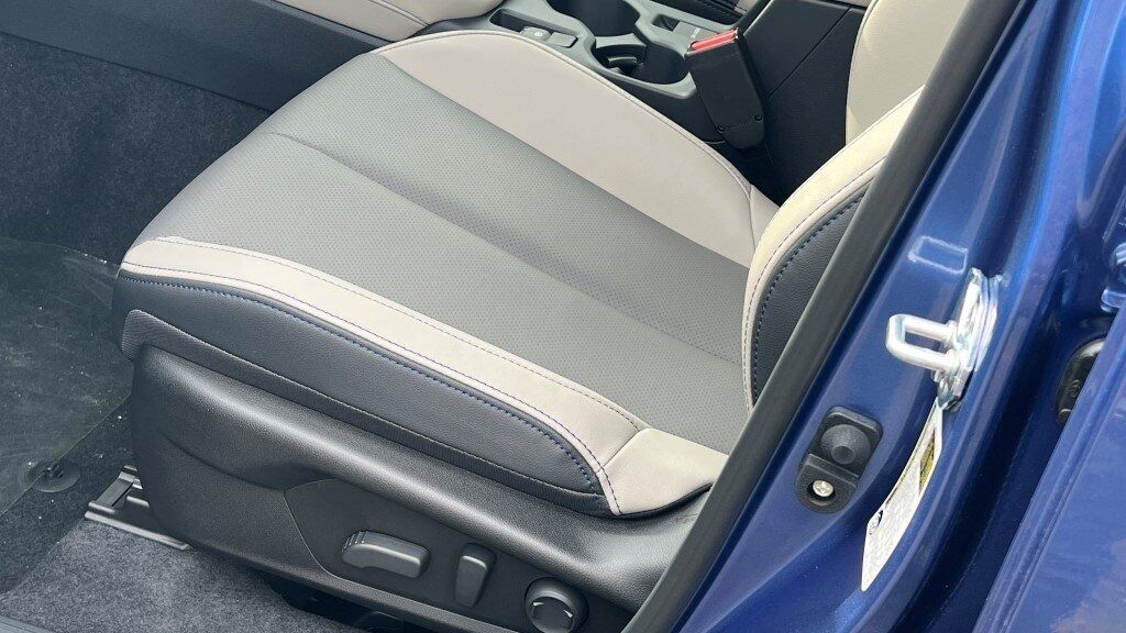 2025 Subaru FORESTER Limited Hybrid Fredericksburg VA