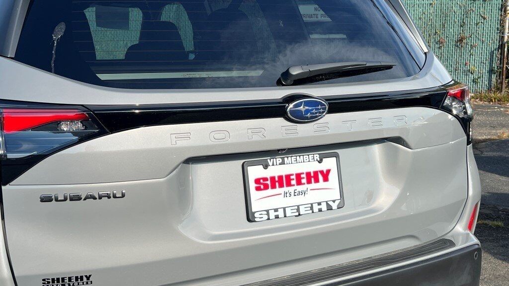 2025 Subaru FORESTER Limited Fredericksburg VA