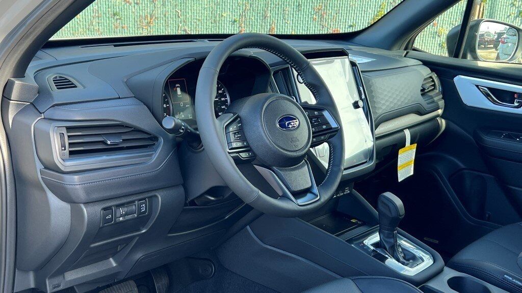 2025 Subaru FORESTER Limited Fredericksburg VA