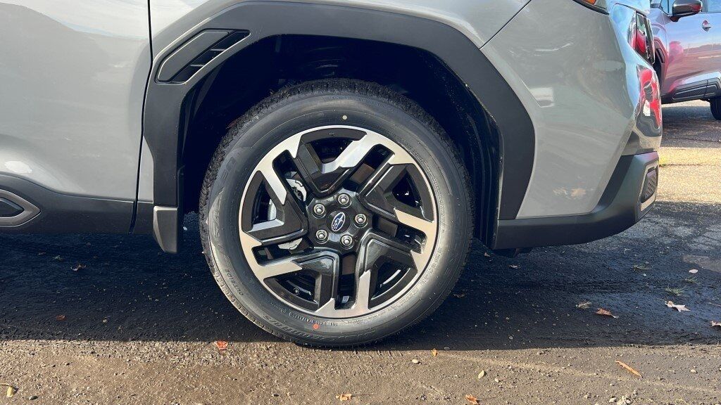 2025 Subaru FORESTER Limited Fredericksburg VA