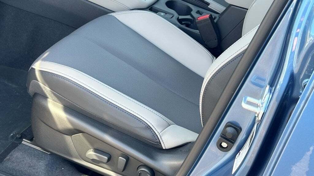 2025 Subaru FORESTER Limited Fredericksburg VA