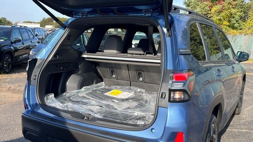 2025 Subaru FORESTER Limited Fredericksburg VA