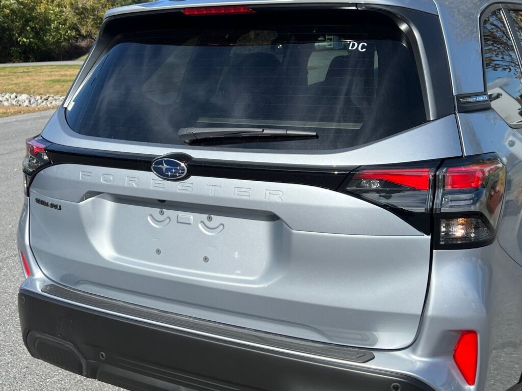 2025 Subaru FORESTER Limited Hagerstown MD