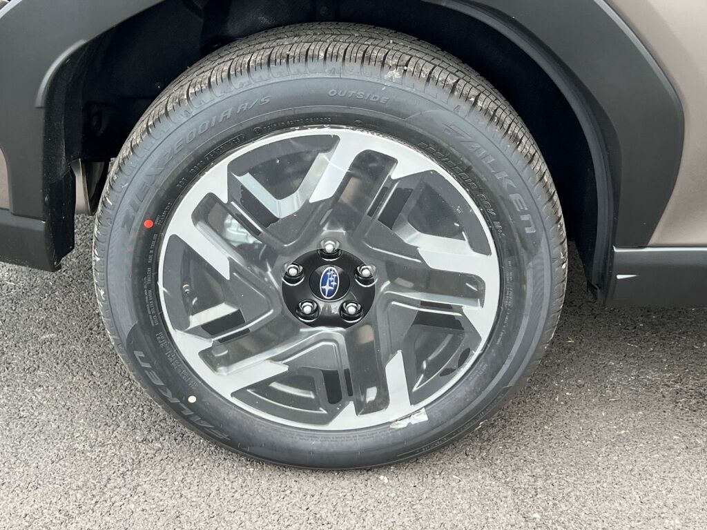 2025 Subaru FORESTER Limited Hagerstown MD