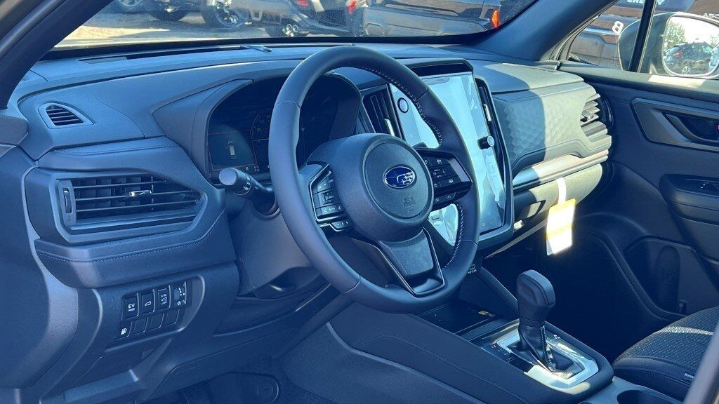 2025 Subaru FORESTER Premium Hybrid Fredericksburg VA