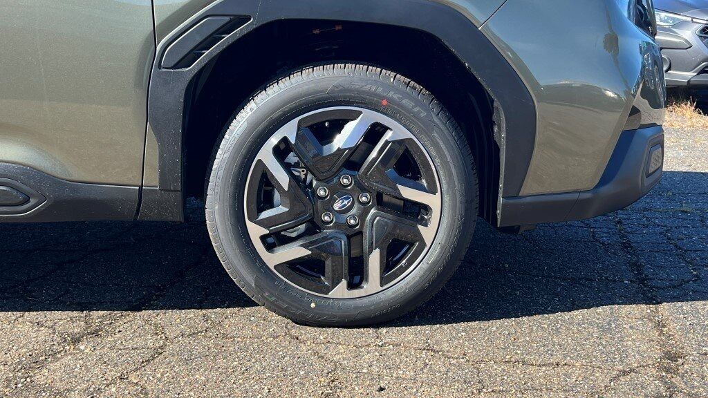 2025 Subaru FORESTER Premium Hybrid Fredericksburg VA