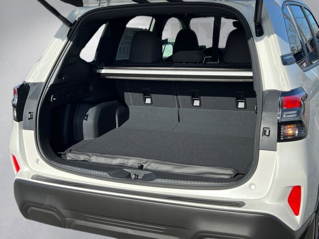 2025 Subaru FORESTER Premium Hagerstown MD