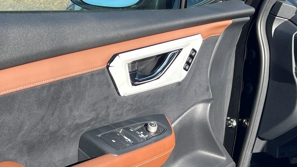 2025 Subaru FORESTER Touring Hybrid Fredericksburg VA