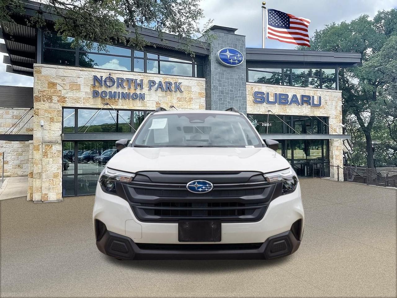 2025 Subaru Forester Base
