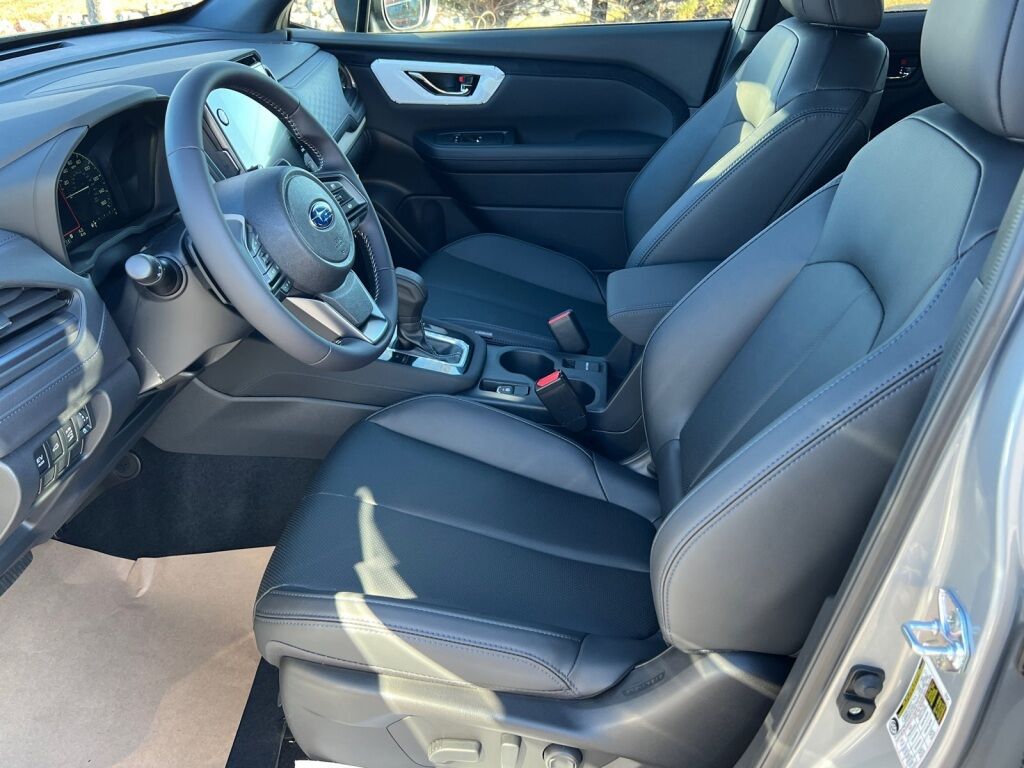 2025 Subaru Forester Hybrid Limited Hybrid Hagerstown MD