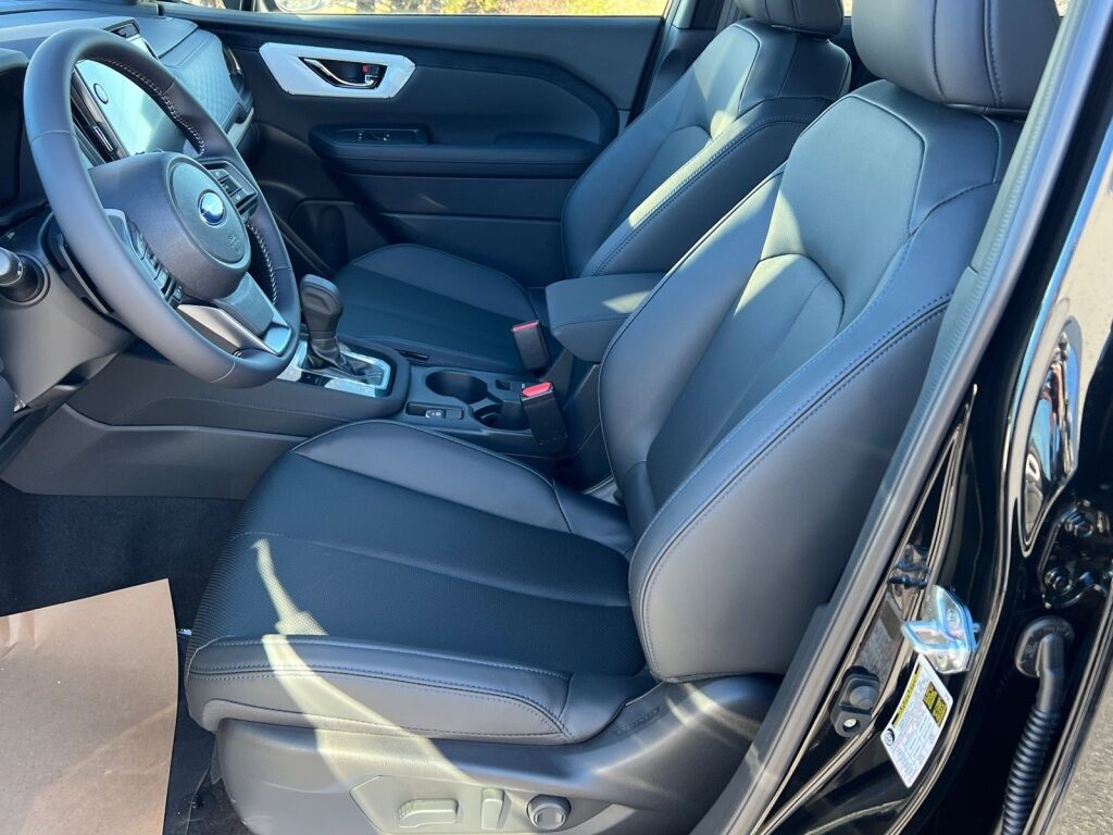 2025 Subaru Forester Hybrid Limited Hybrid Hagerstown MD