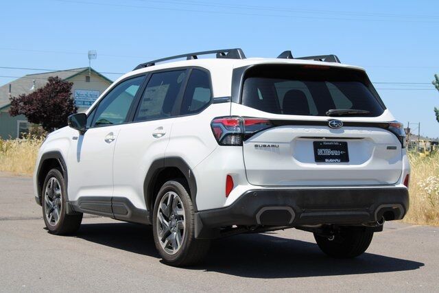 2025 Subaru Forester Hybrid Limited Klamath Falls OR