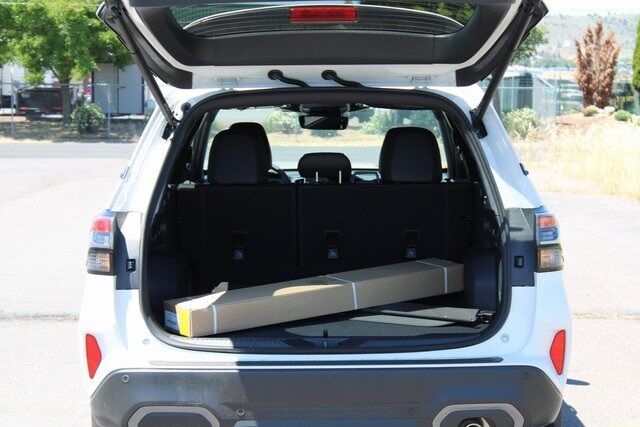 2025 Subaru Forester Hybrid Limited Klamath Falls OR