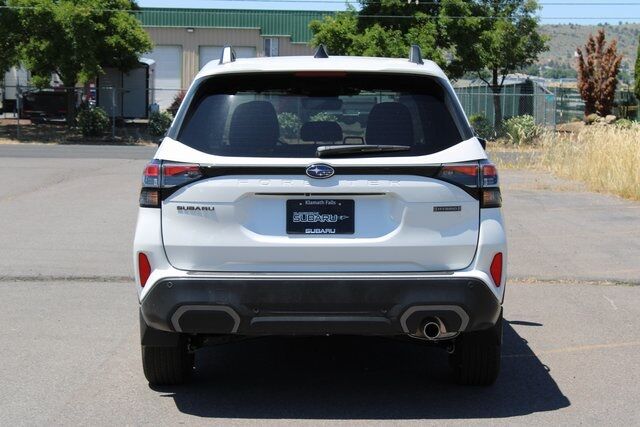 2025 Subaru Forester Hybrid Limited Klamath Falls OR
