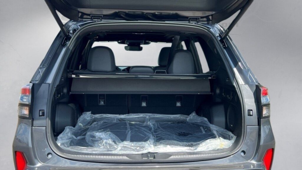 2025 Subaru Forester Hybrid Limited Fredericksburg VA