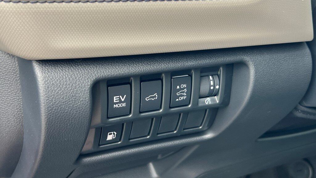 2025 Subaru Forester Hybrid Limited Fredericksburg VA