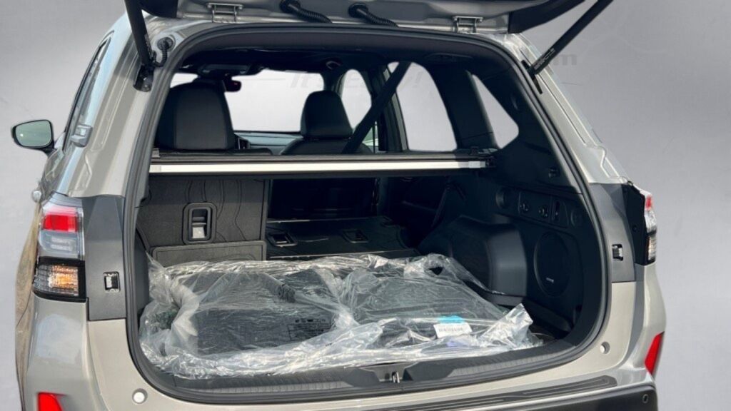 2025 Subaru Forester Hybrid Limited Fredericksburg VA