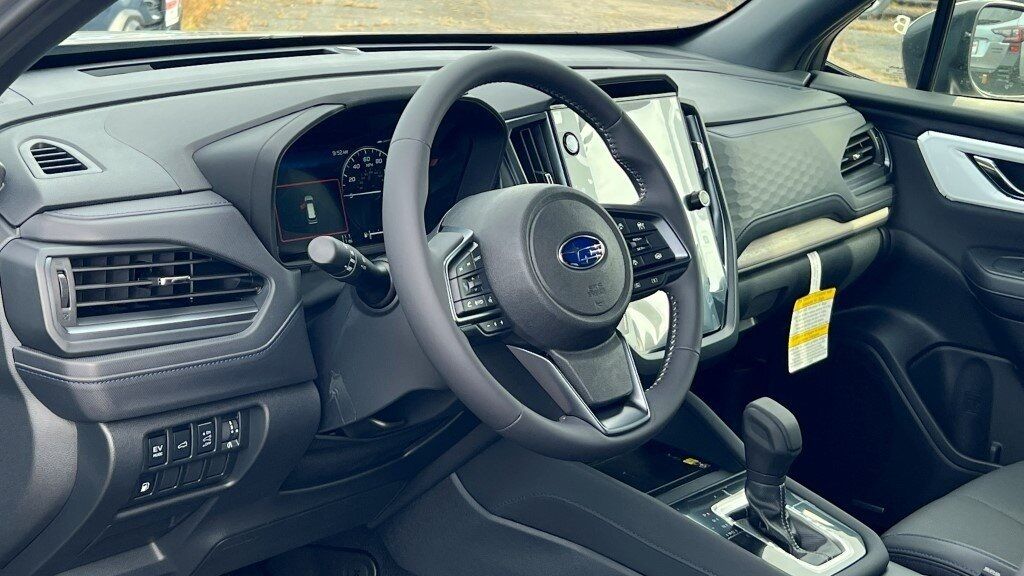 2025 Subaru Forester Hybrid Limited Fredericksburg VA