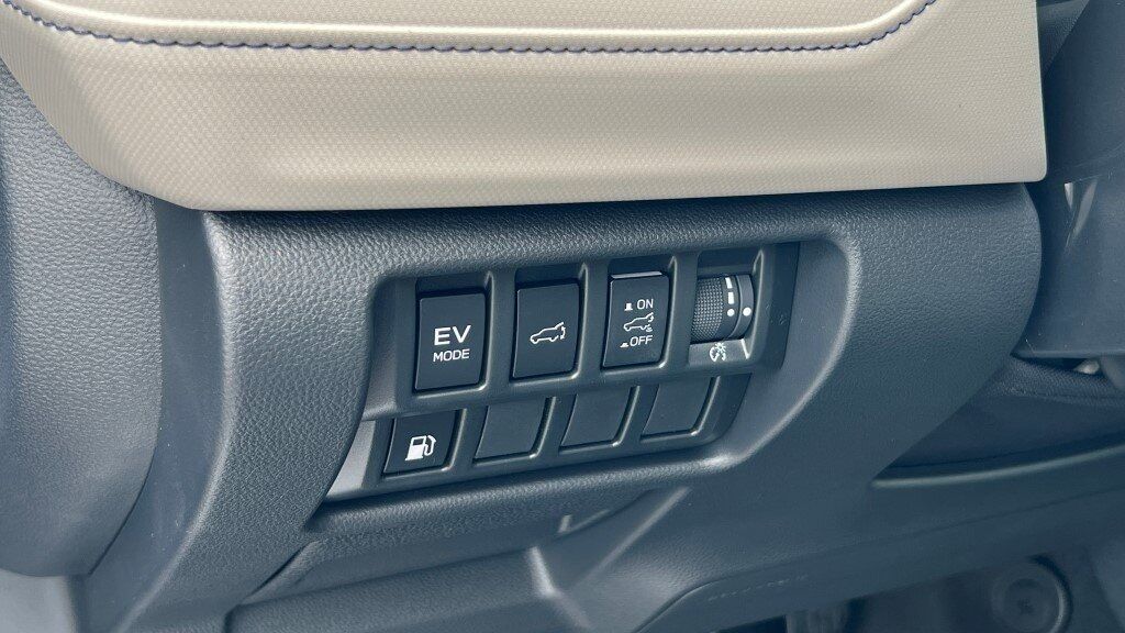 2025 Subaru Forester Hybrid Limited Fredericksburg VA