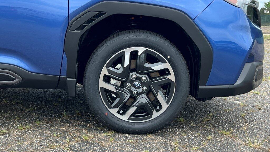 2025 Subaru Forester Hybrid Limited Fredericksburg VA
