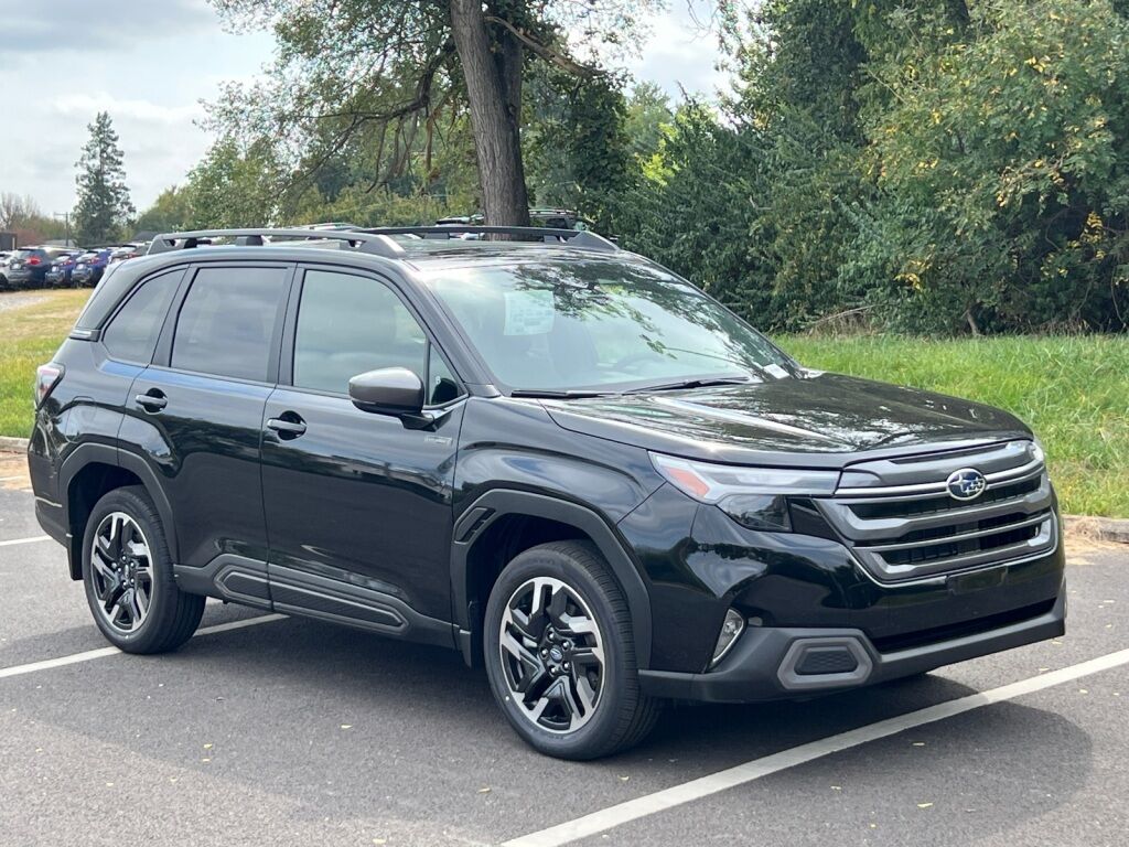 2025 Subaru Forester Hybrid Limited Hagerstown MD