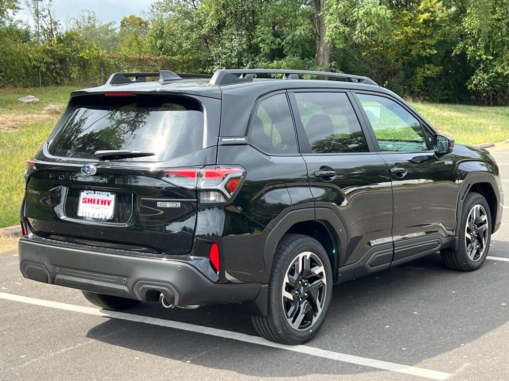 2025 Subaru Forester Hybrid Limited Hagerstown MD