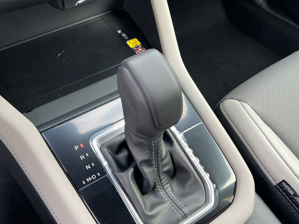 2025 Subaru Forester Hybrid Limited Hagerstown MD