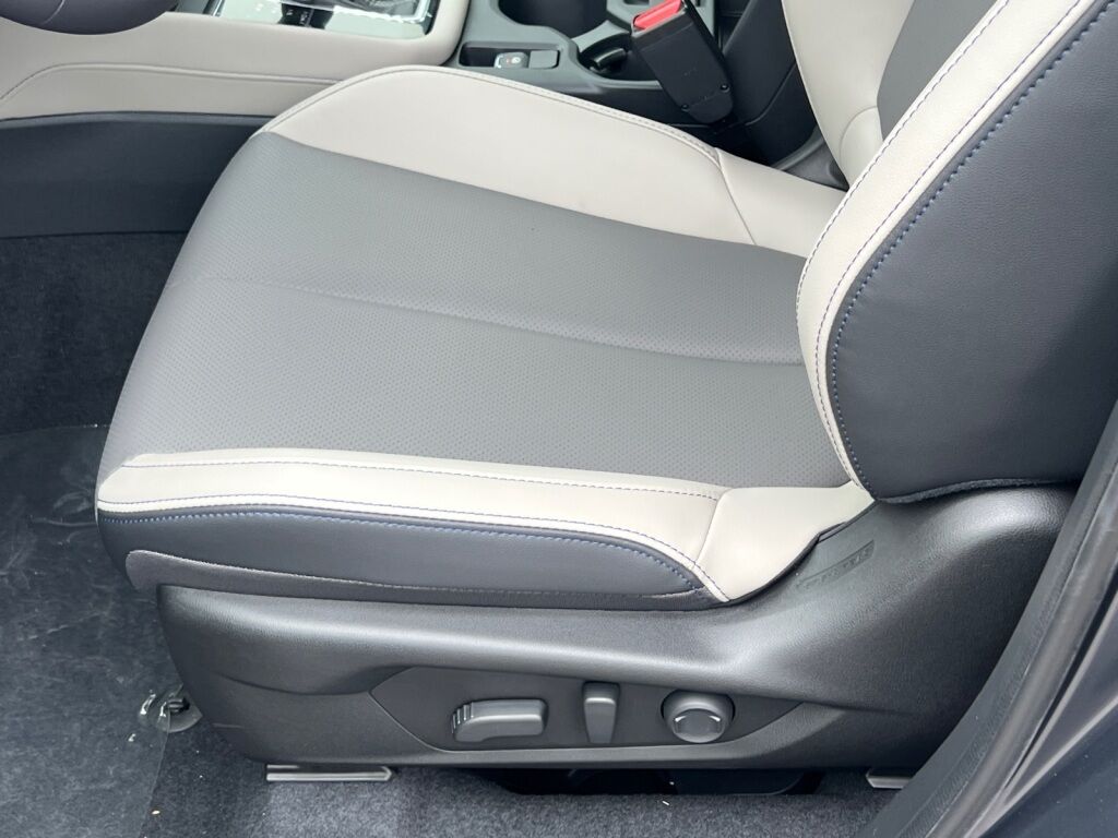 2025 Subaru Forester Hybrid Limited Hagerstown MD