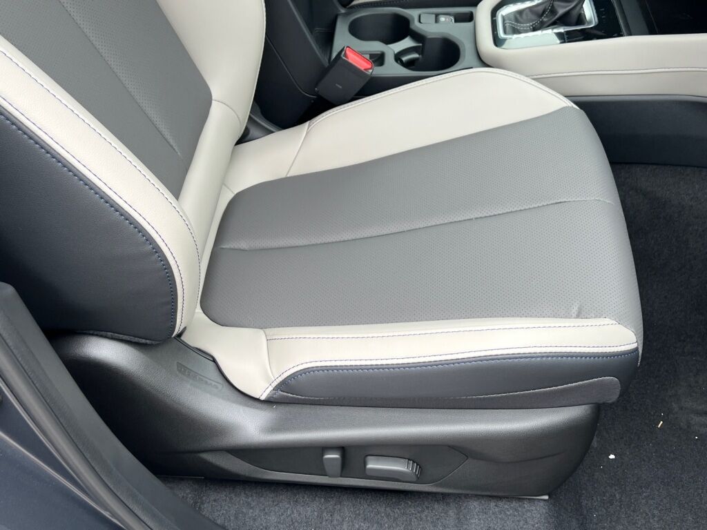 2025 Subaru Forester Hybrid Limited Hagerstown MD