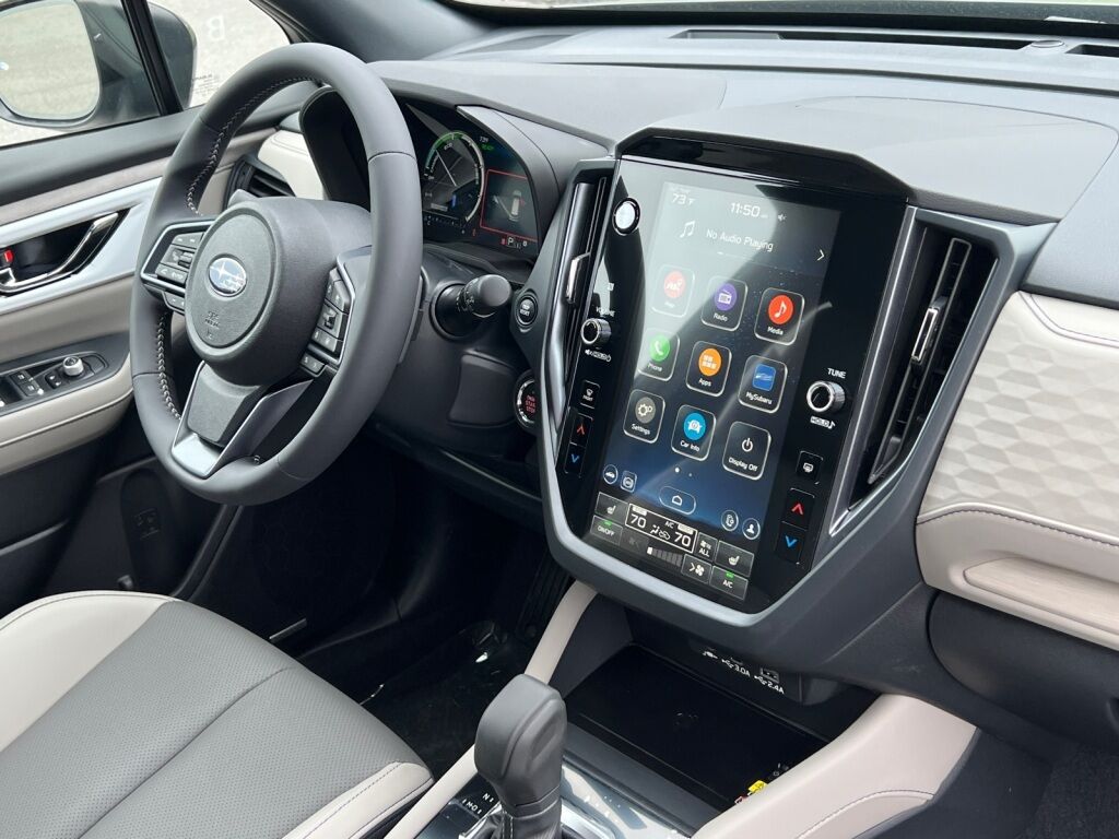 2025 Subaru Forester Hybrid Limited Hagerstown MD