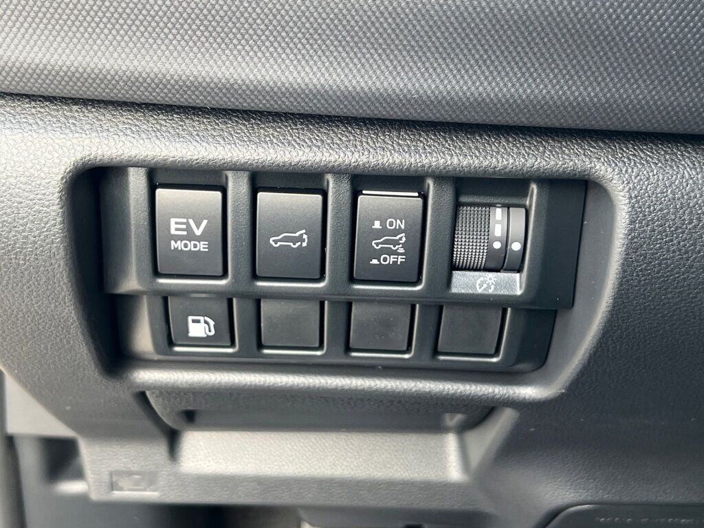 2025 Subaru Forester Hybrid Limited Hagerstown MD