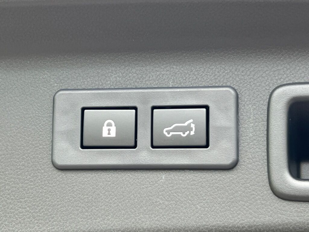 2025 Subaru Forester Hybrid Limited Hagerstown MD