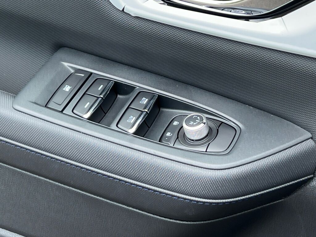 2025 Subaru Forester Hybrid Limited Hagerstown MD