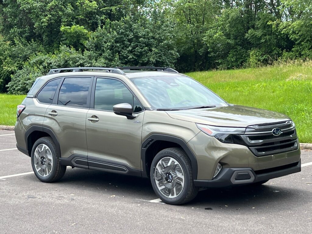 2025 Subaru Forester Hybrid Limited Hagerstown MD