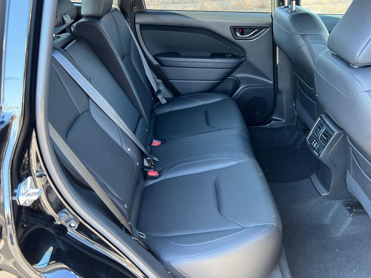 2025 Subaru Forester Hybrid Limited Hagerstown MD