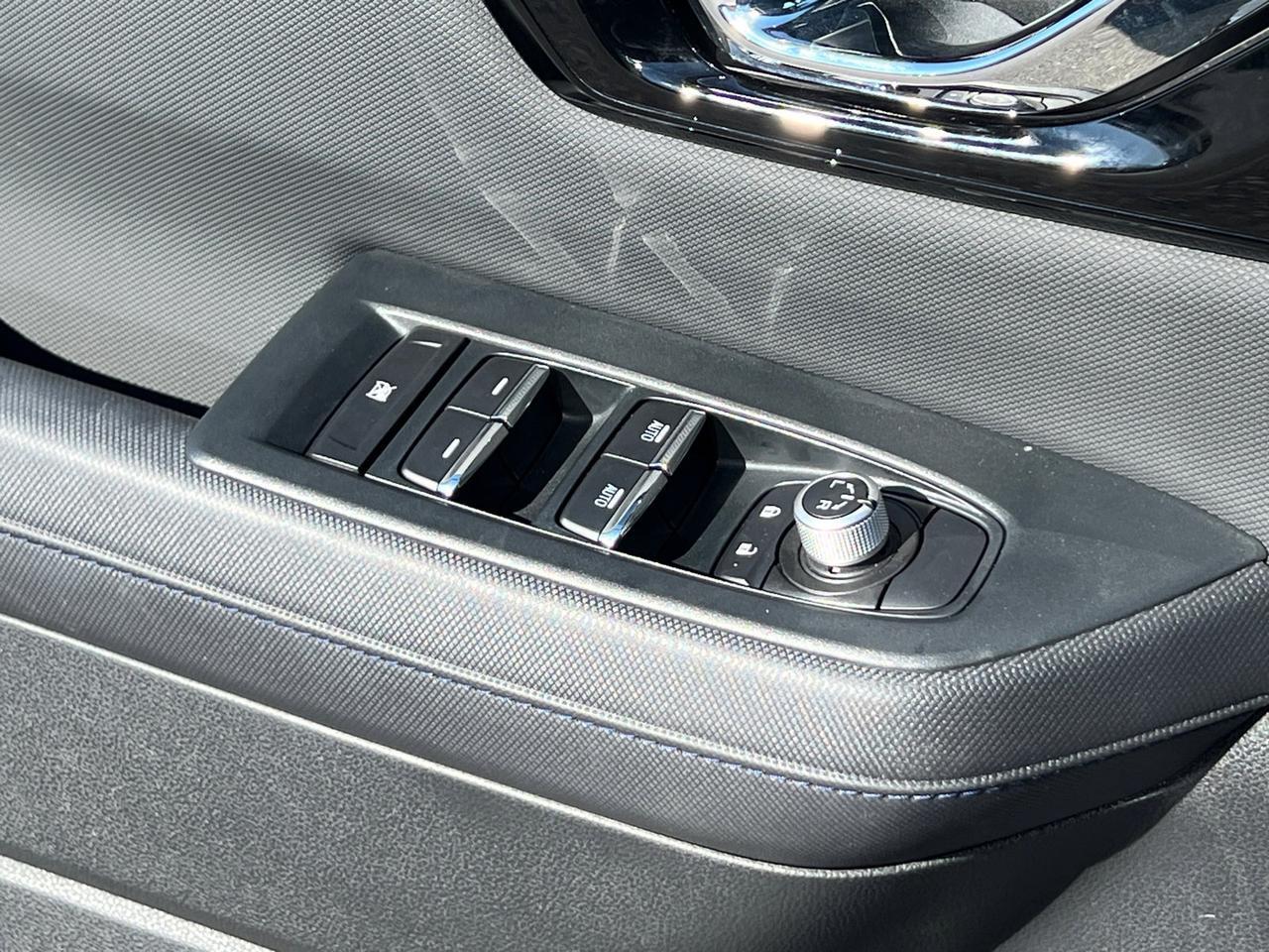 2025 Subaru Forester Hybrid Limited Hagerstown MD