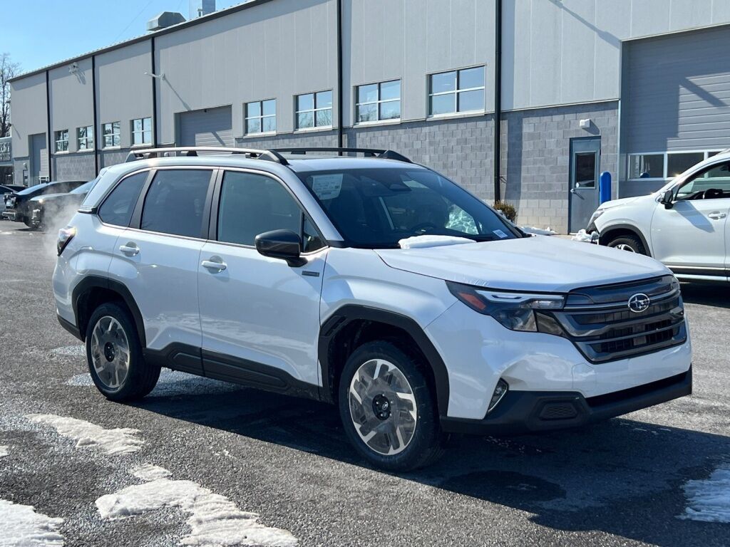 2025 Subaru Forester Hybrid Premium Hybrid