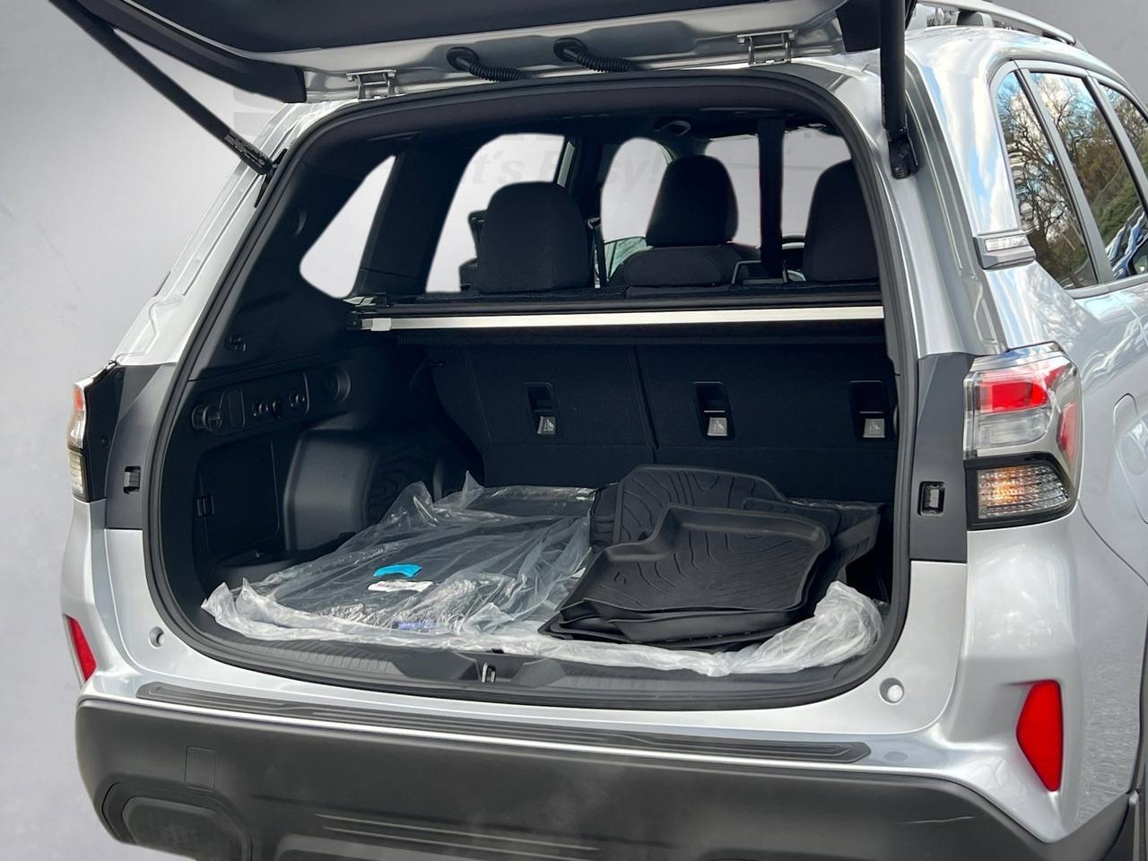 2025 Subaru Forester Hybrid Premium Hagerstown MD