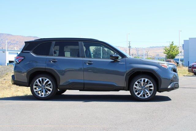 2025 Subaru Forester Hybrid Touring Klamath Falls OR