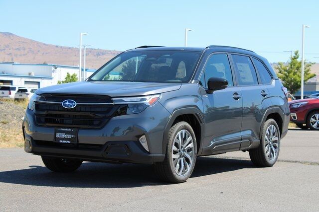 2025 Subaru Forester Hybrid Touring Klamath Falls OR