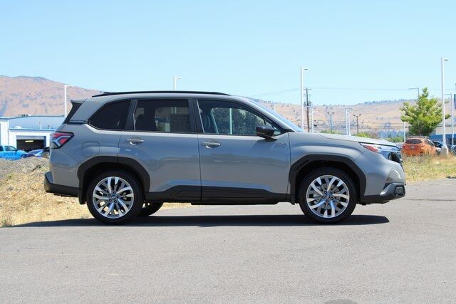 2025 Subaru Forester Hybrid Touring Klamath Falls OR