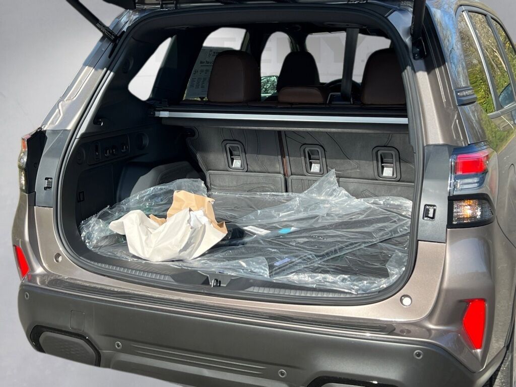 2025 Subaru Forester Hybrid Touring Hagerstown MD