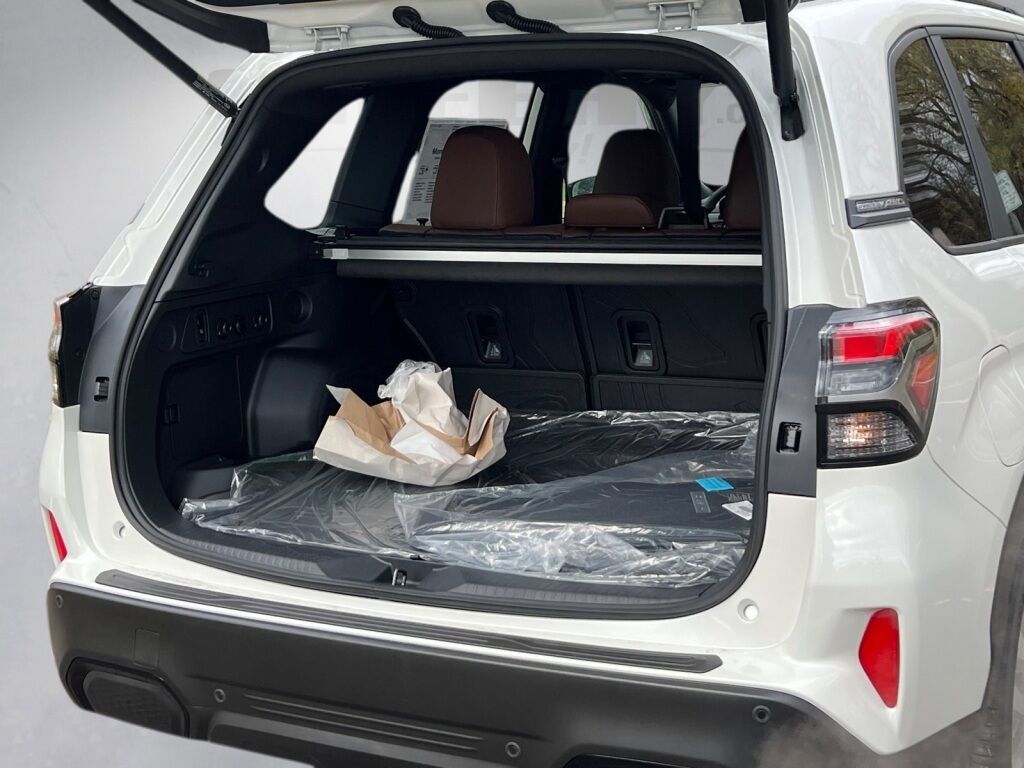 2025 Subaru Forester Hybrid Touring Hagerstown MD