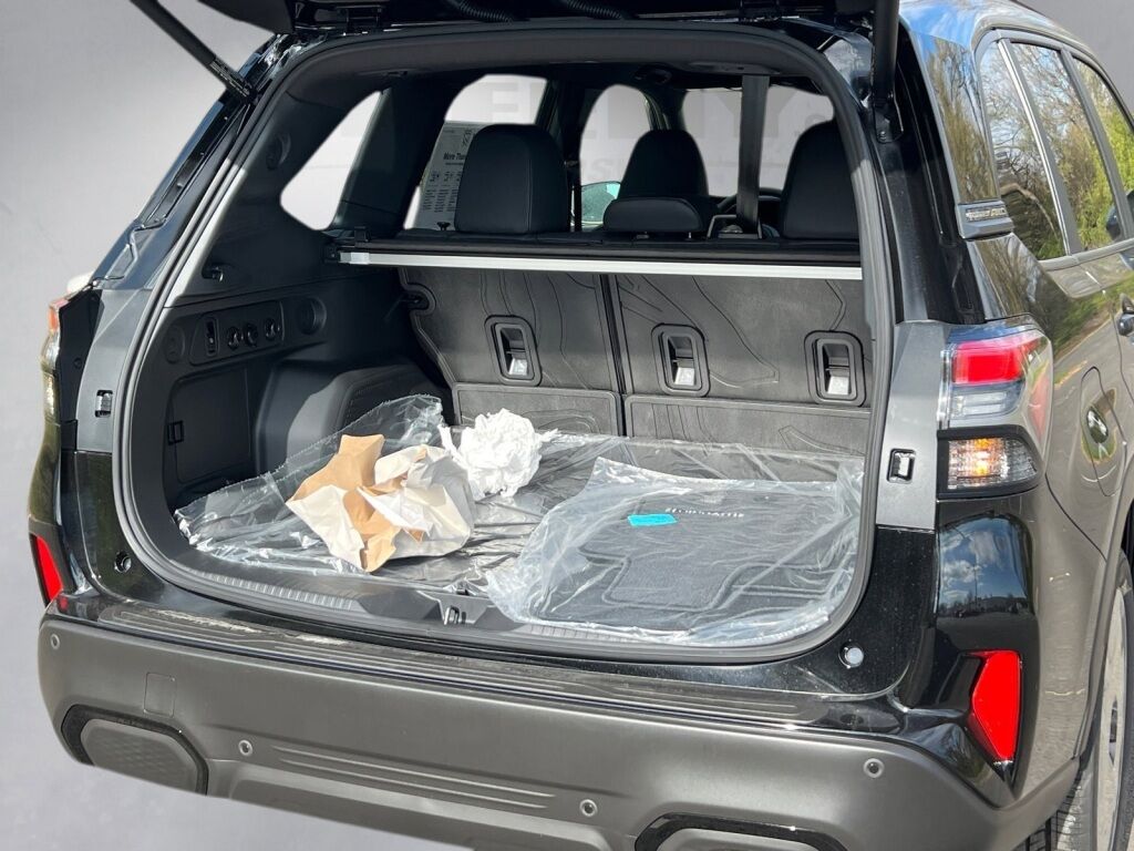 2025 Subaru Forester Hybrid Touring Hagerstown MD